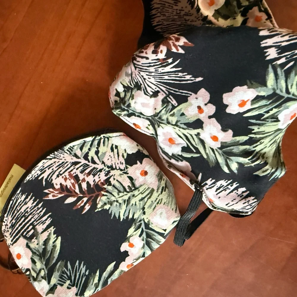 Floral Print Pouch + mask with Keyring